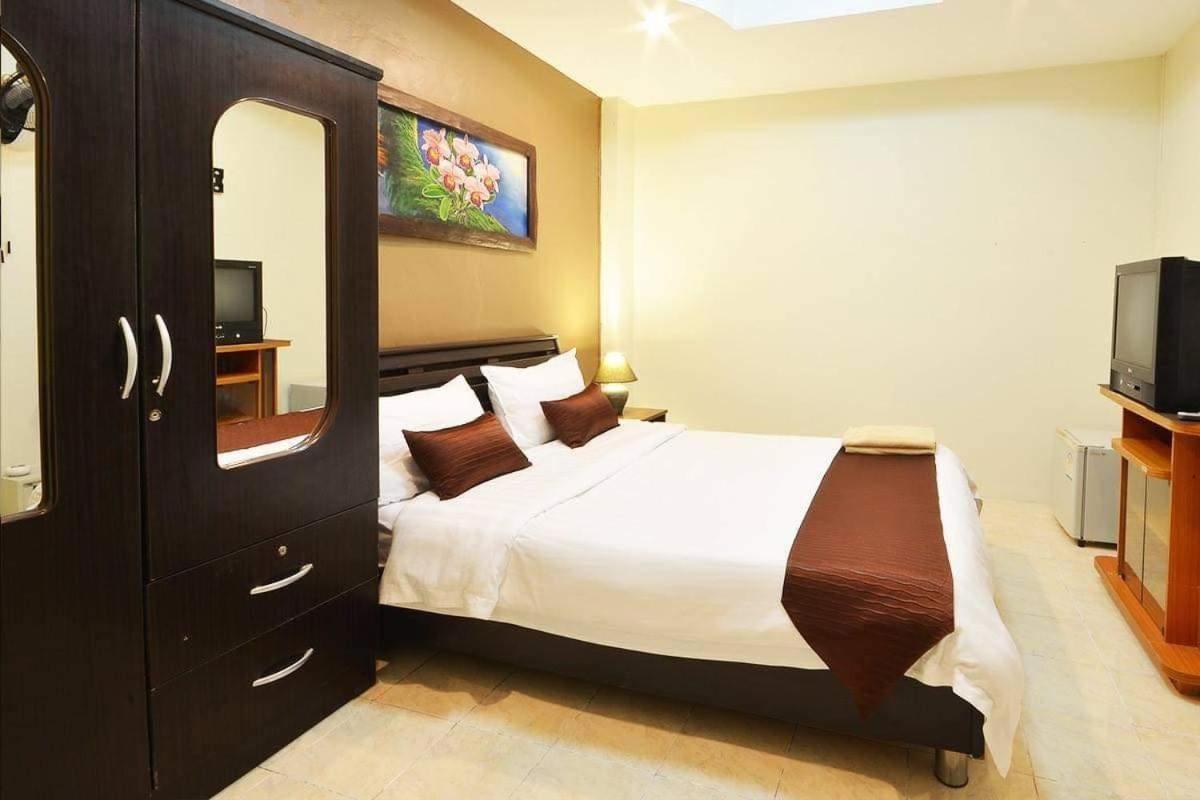 The Links Hotel Pattaya Exterior photo